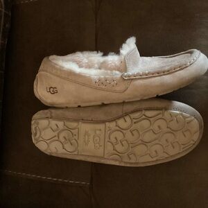 UGG Ansley Slippers   7.5